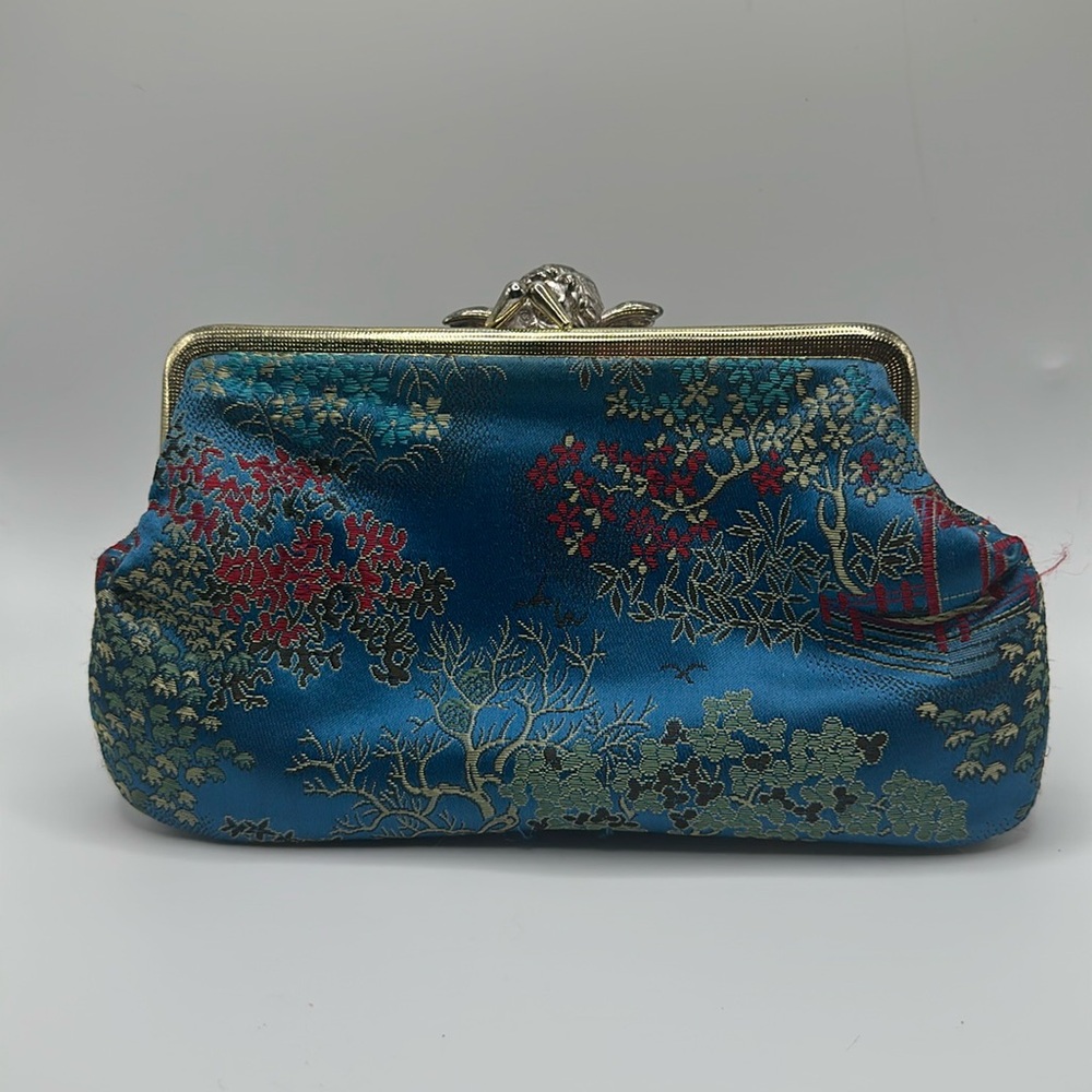 Vintage blue Asian lock kiss coin purse